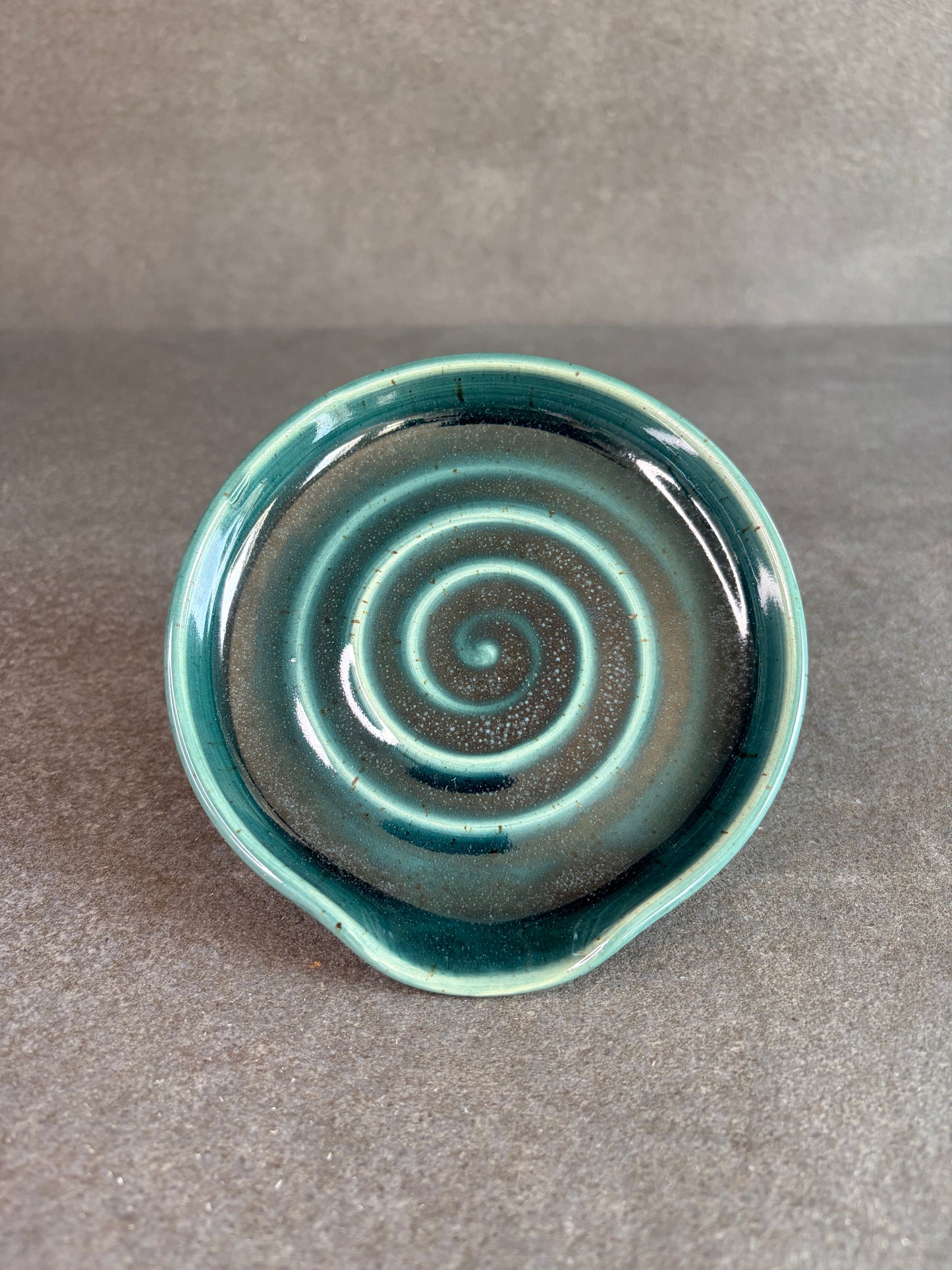 Glossy forest green spoon rest